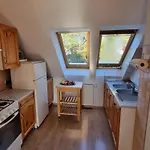 Maison d'hôtes Nad Jeziorem - Wlasny Kort Tenisowy, 100m Od Plazy, Bezposrednio Przy Velo Czorsztyn 3*