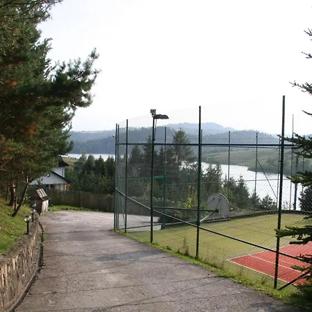 Maison d'hôtes Nad Jeziorem - Wlasny Kort Tenisowy, Basen, Bezposrednio Przy Velo Czorsztyn